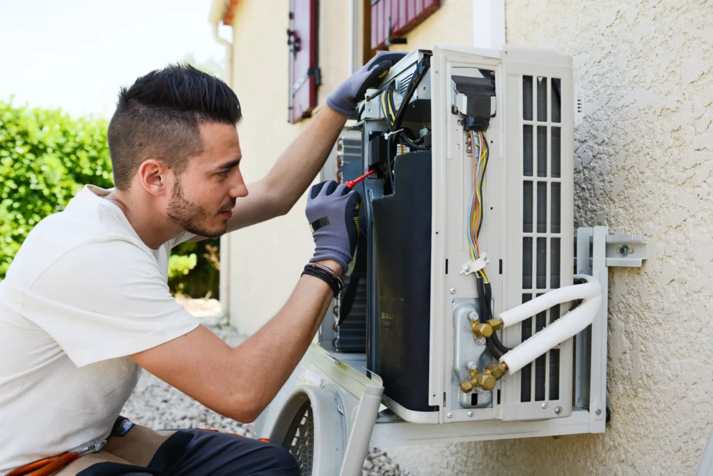 best AC repair company performing diagnostic check on AC system